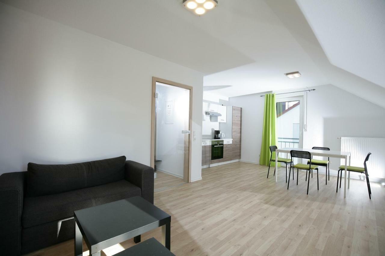 Hotel Am Baronenwald Göppingen Eksteriør bilde
